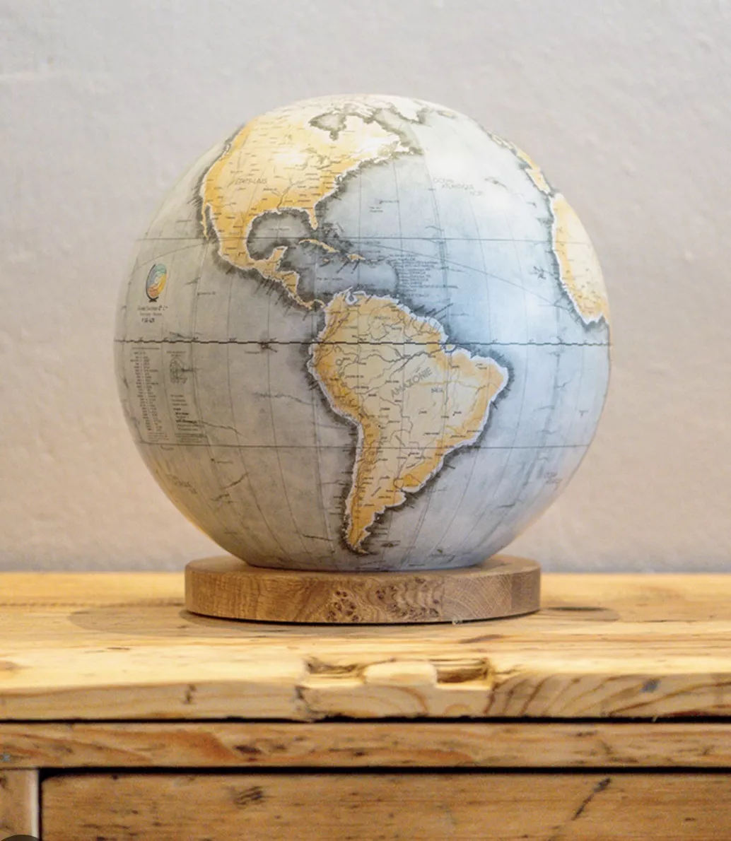 visuel de l'artiste GLOBE SAUTERS
