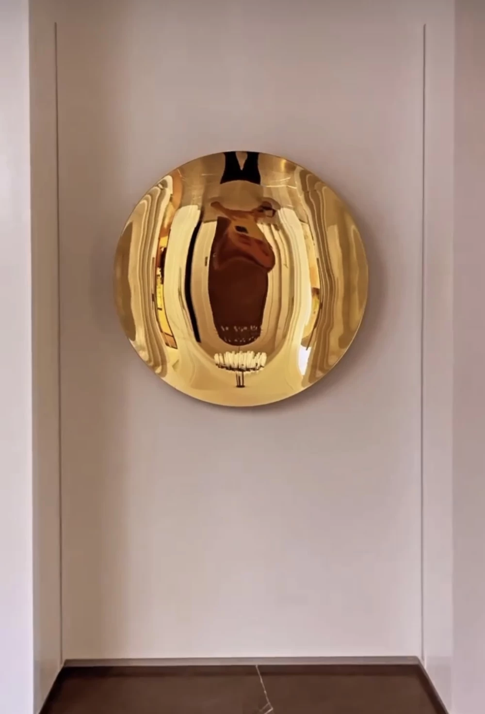 œuvre sun de l'artiste VÉRONIQUE LOCCI 